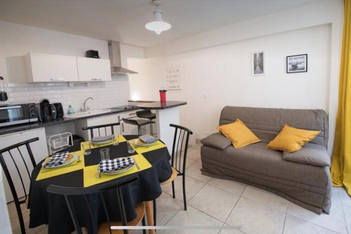 Le Bon'Appart Proche Insead Fontainebleau Exterior foto